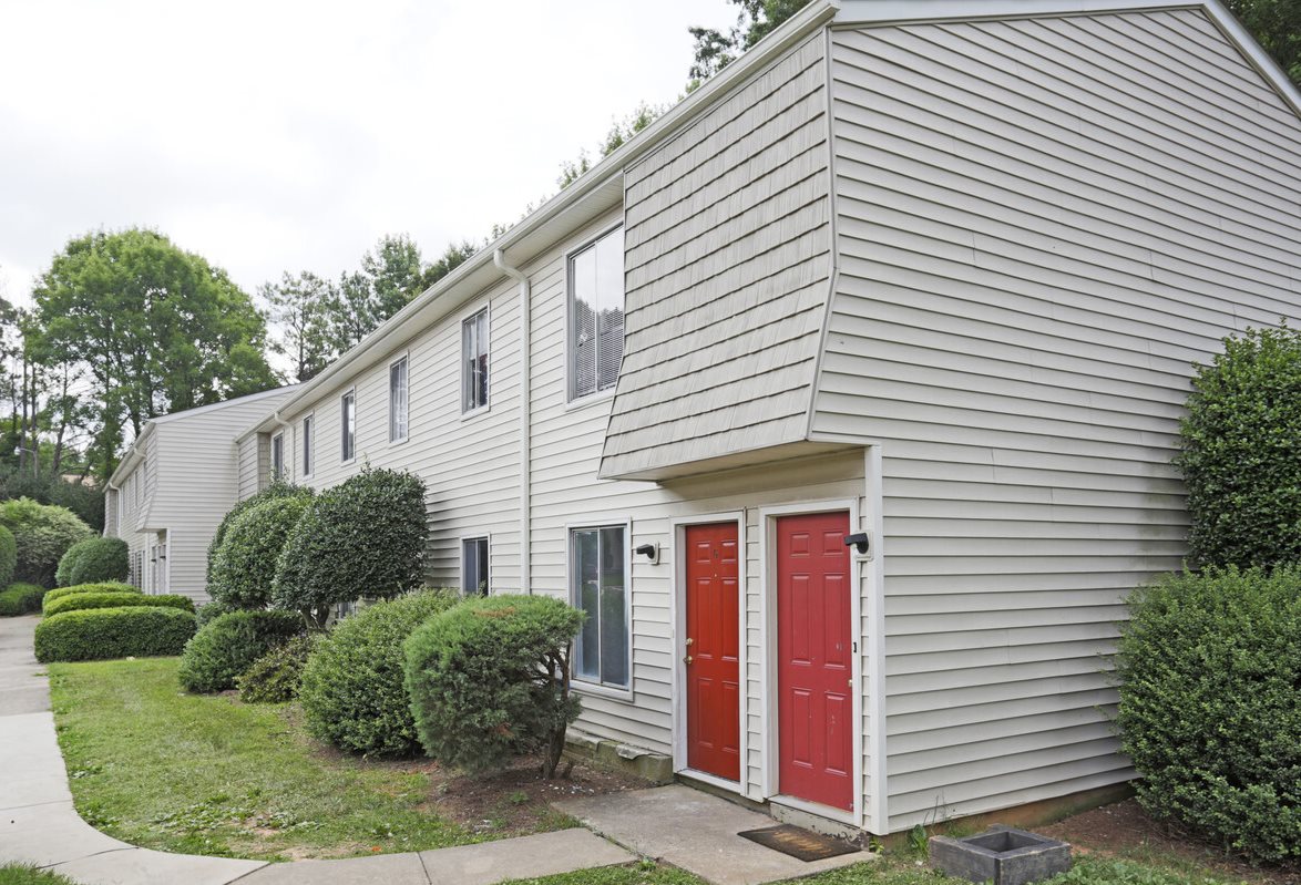 Meadowbrook & Brookridge